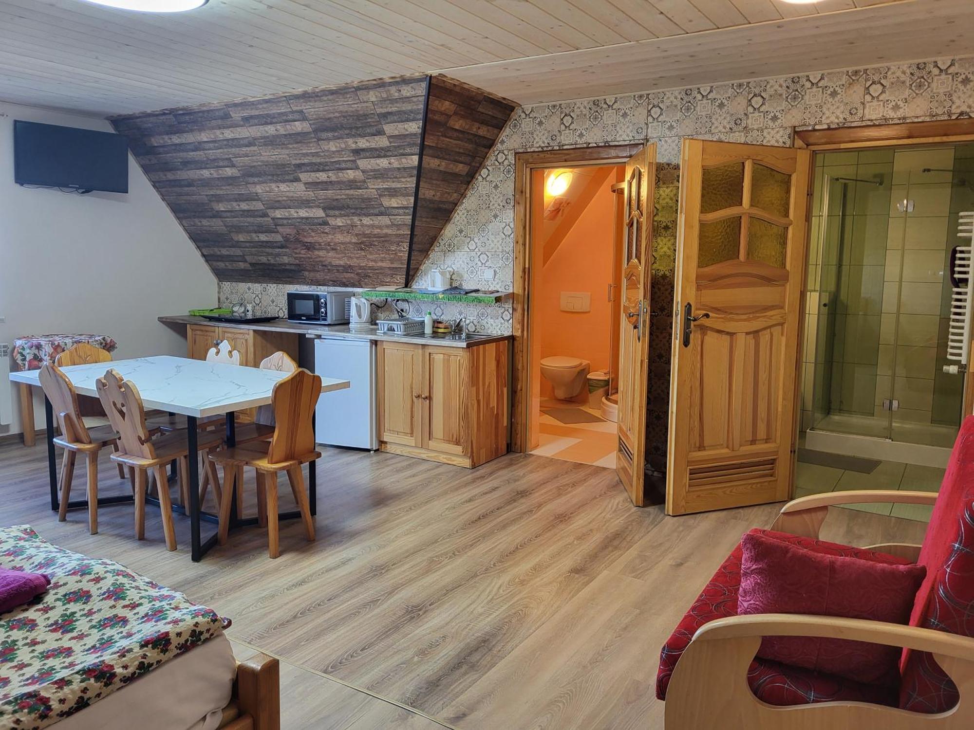 Apartamenty I Pokoje Goscinne Nowita Zakopane Exterior foto